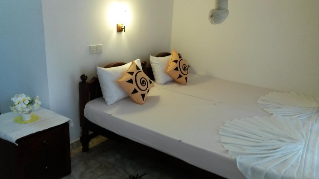 Welcome Family Guest House. Bentota Luaran gambar